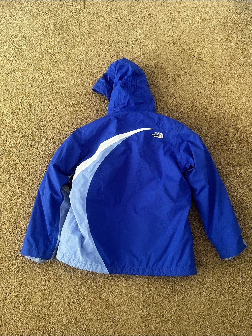 Ski Jacket - - Picture 2 of 5